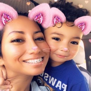 Meet your Posher, Cristina